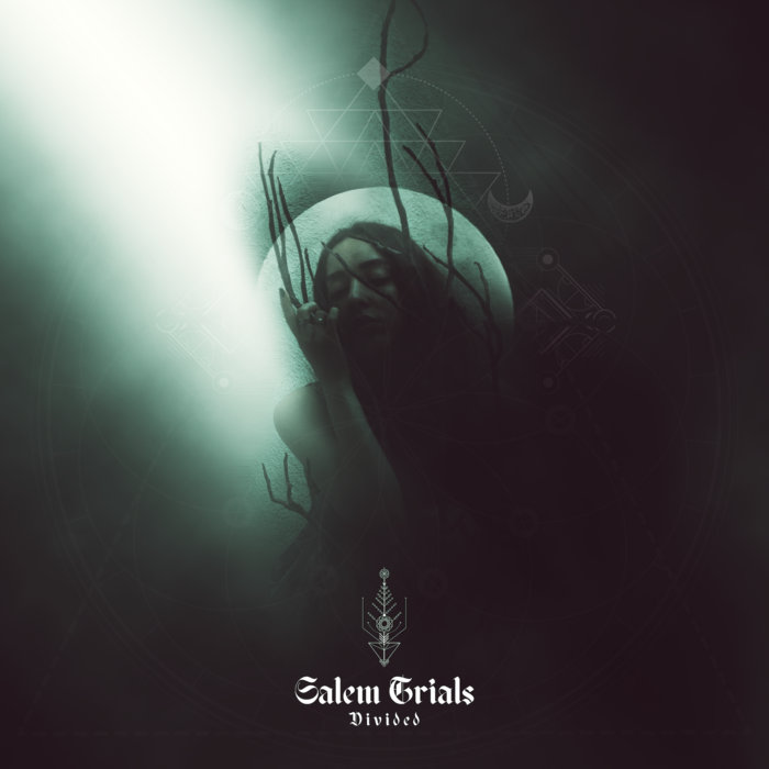 SALEM TRIALS - Divided cover 