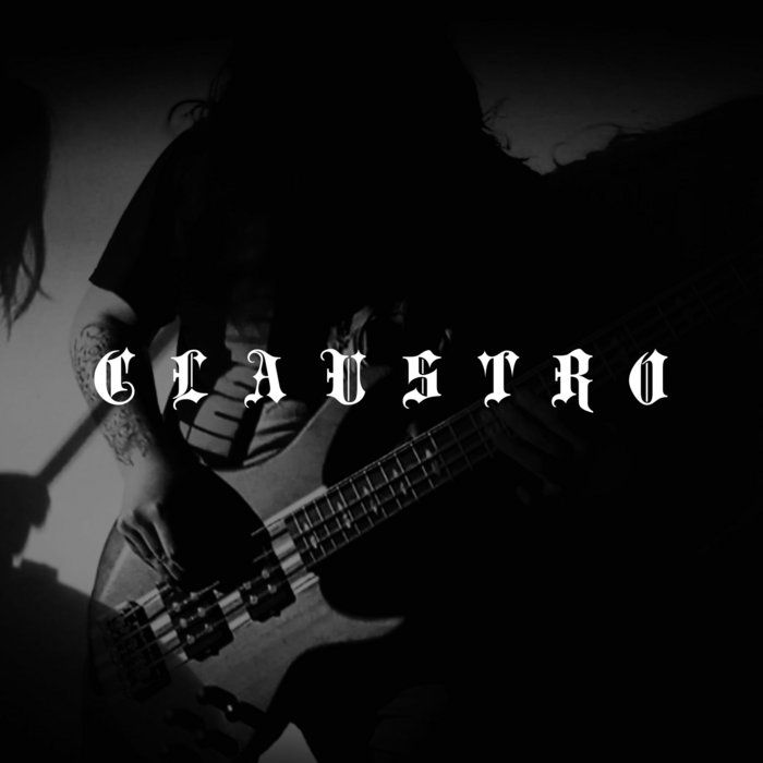 TRAVELLEARTH - Claustro cover 